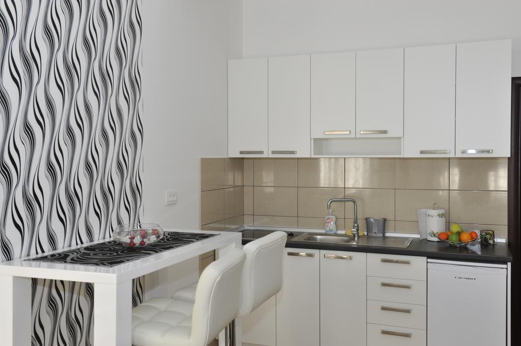 Apartment Jovana Nikšić Chambre photo